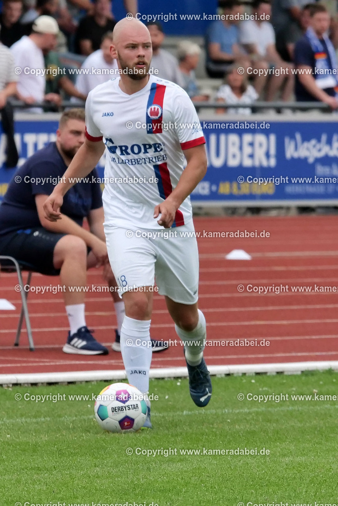 Fußball : Testspiel : SuS 09 Dinslaken - Schalke 04 U 19 am 25.07.2024 | Foto : Jochen Emde / www.kameradabei.de - Realisiert mit Pictrs.com