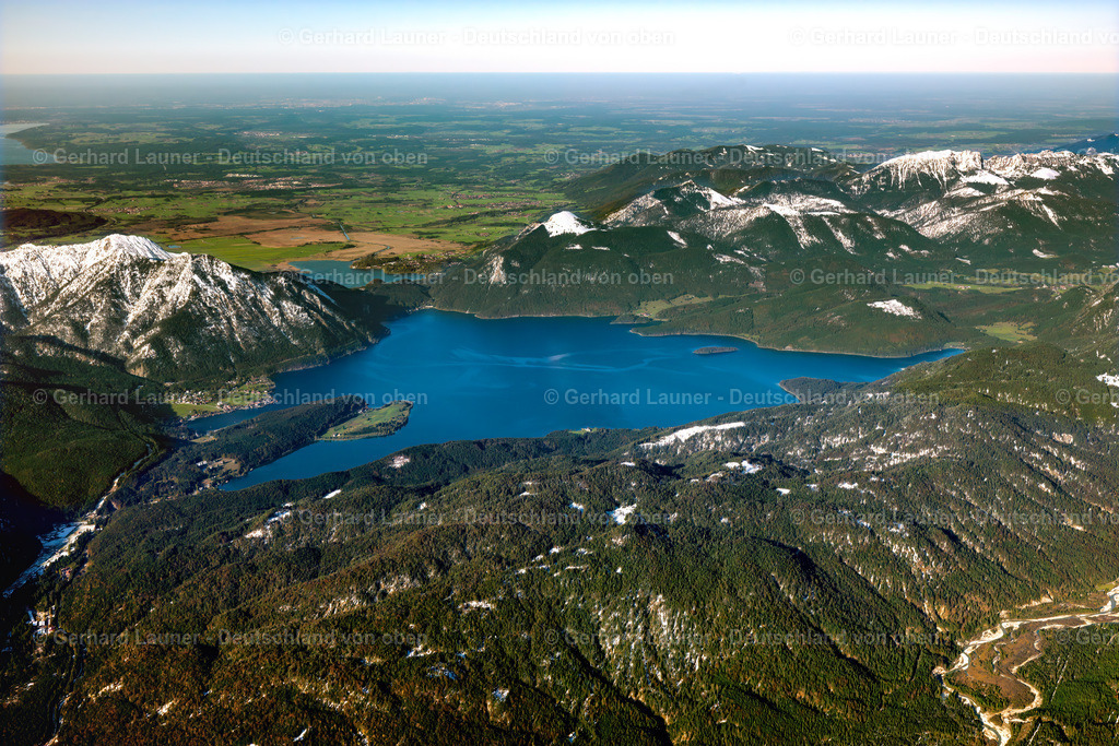 2991228 | Blick über den Walchen- und Kochelsee in Richtung München