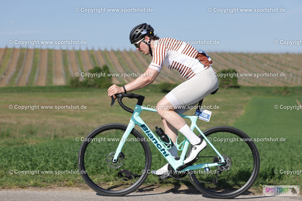 368A3837 | Neusiedlersee Radmarathon 2026@sportshot_your_pictrs #yourpictures#roadtowm2029 #nrm #neusiedlerseeradmarathon #neusiedlersee #neusiedlerseetourismus #burgenland #mörbisch #nrm26 #burgenlandtourismus #voglundco #poweredbyburgenlandtourismus #radsport #rad #marathon #ucigranfondo #visitburgenland #ucigranfondoworldseries