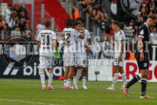21.08.2026, GER, Fussball, Herren, DFB-Pokal, Saison 2026/2027, SC St. Tönis vs Eintracht Frankfurt | Fares Chaibi (Frankfurt) Torjubel, jubelt nach seinem Treffer zum 0:11