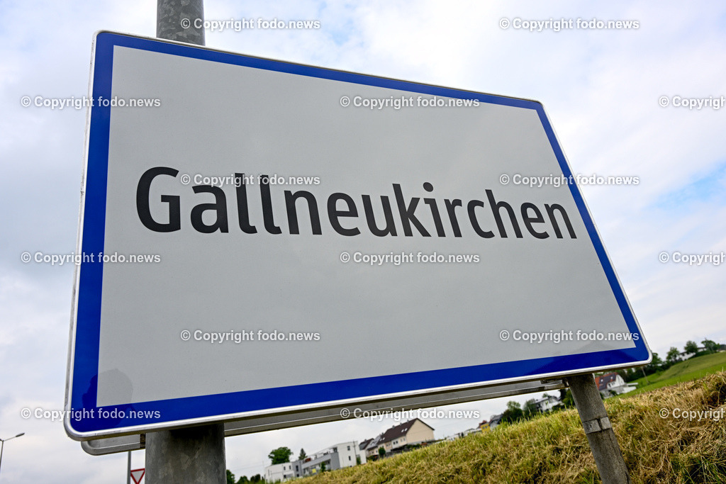 Gallneukirchen_ Ortstafel_ 11.05.2023-5 | 11.05.2023, Gallneukirchen, AUT, Gallneukirchen, im Bild Ortstafel, Ortsschild, Ortsanfang