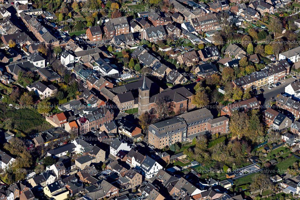 luftbilder-neuss-holzheim-9001 | Luftbildfotografie Hermann Klöpper - Realisiert mit Pictrs.com