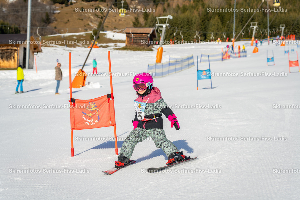 SRF_12.12.2025 0099 | SRF_12.12.2025 0099 - Realisiert mit Pictrs.com