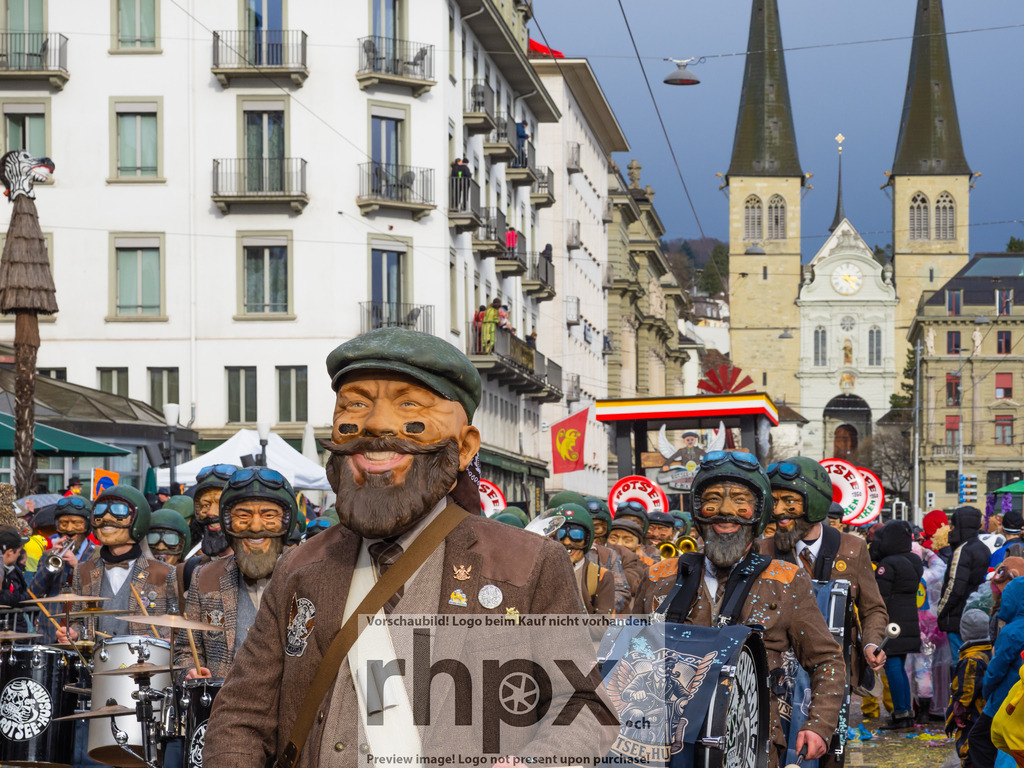 Fritschi-Umzug Luzern 2026 | Foto-Standort: Schweizerhof Luzern - Realisiert mit Pictrs.com