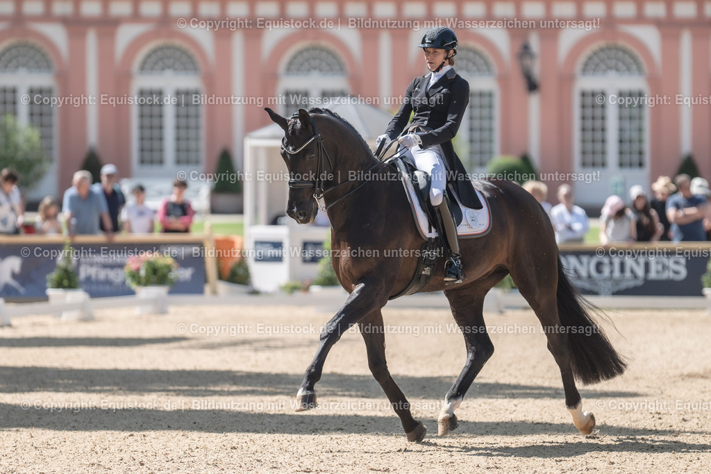 20230528_03_GP-Special-Tour_0023 | equistock