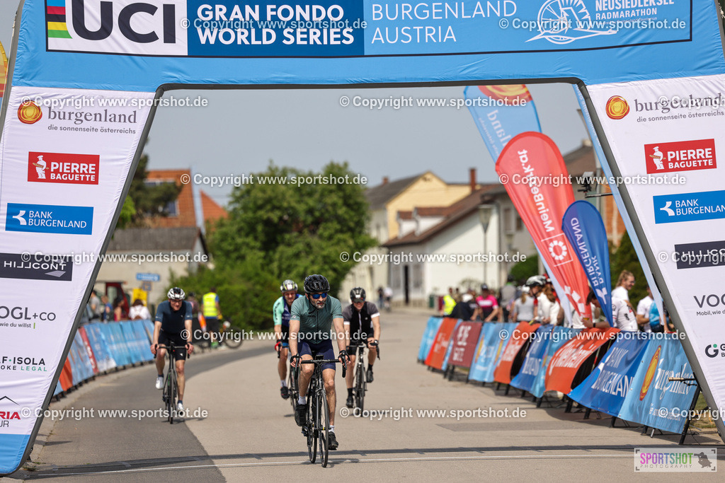 VJ__9707 | Neusiedlersee Radmarathon 2026@sportshot_your_pictrs #yourpictures#roadtowm2029 #nrm #neusiedlerseeradmarathon #neusiedlersee #neusiedlerseetourismus #burgenland #mörbisch #nrm26 #burgenlandtourismus #voglundco #poweredbyburgenlandtourismus #radsport #rad #marathon #ucigranfondo #visitburgenland #ucigranfondoworldseries