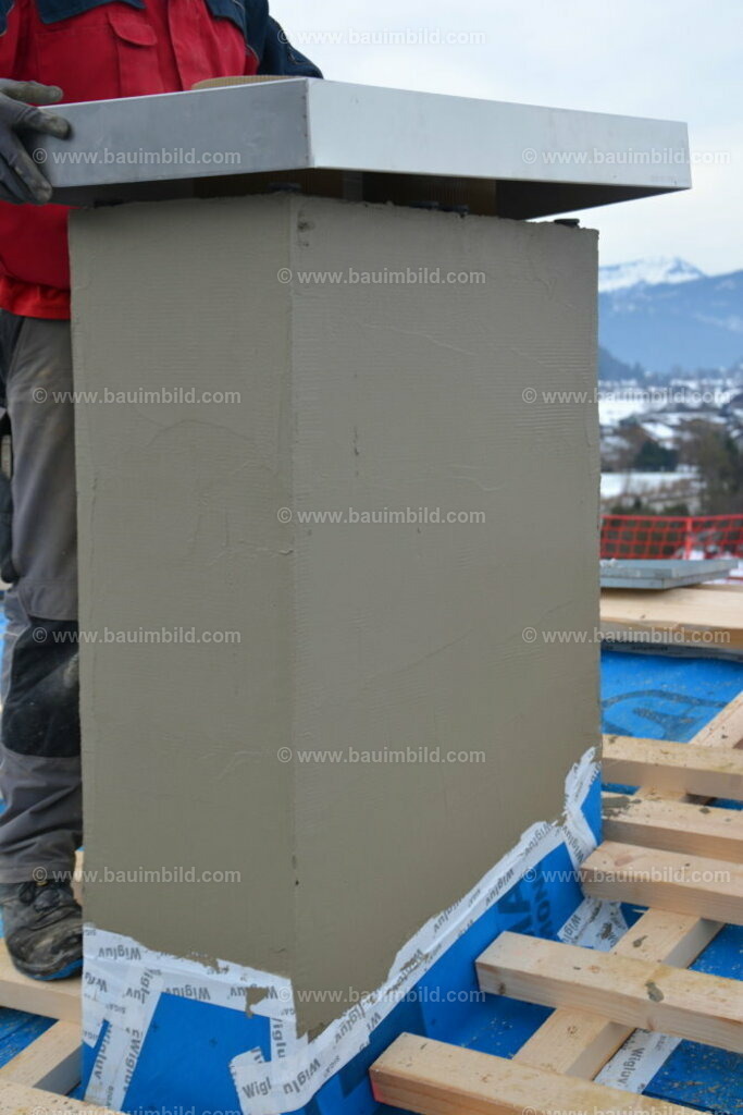 bib-lg08-schornstein-0054 | Nach LV-Leistungsgruppen sortierte Detailfotos über den Bau eines Hauses. Alle Hausbau-Bilder direkt vom Urheber und Autor der Website Haus-Selber-Bauen.com