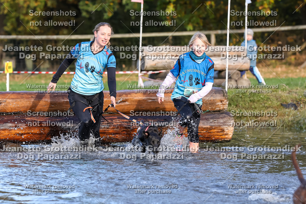 Dog Paparazzi - Strongdog 10-25-8586 | Dog Paparazzi Jeanette Grottendiek Fotografie & Videografie - Realisiert mit Pictrs.com