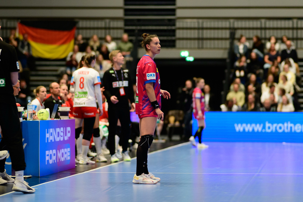 Handball I Frauen I Saison 2024-2025 I Länderspiel I Deutschland - Dänemark | Der Sportfotograf. - Realisiert mit Pictrs.com