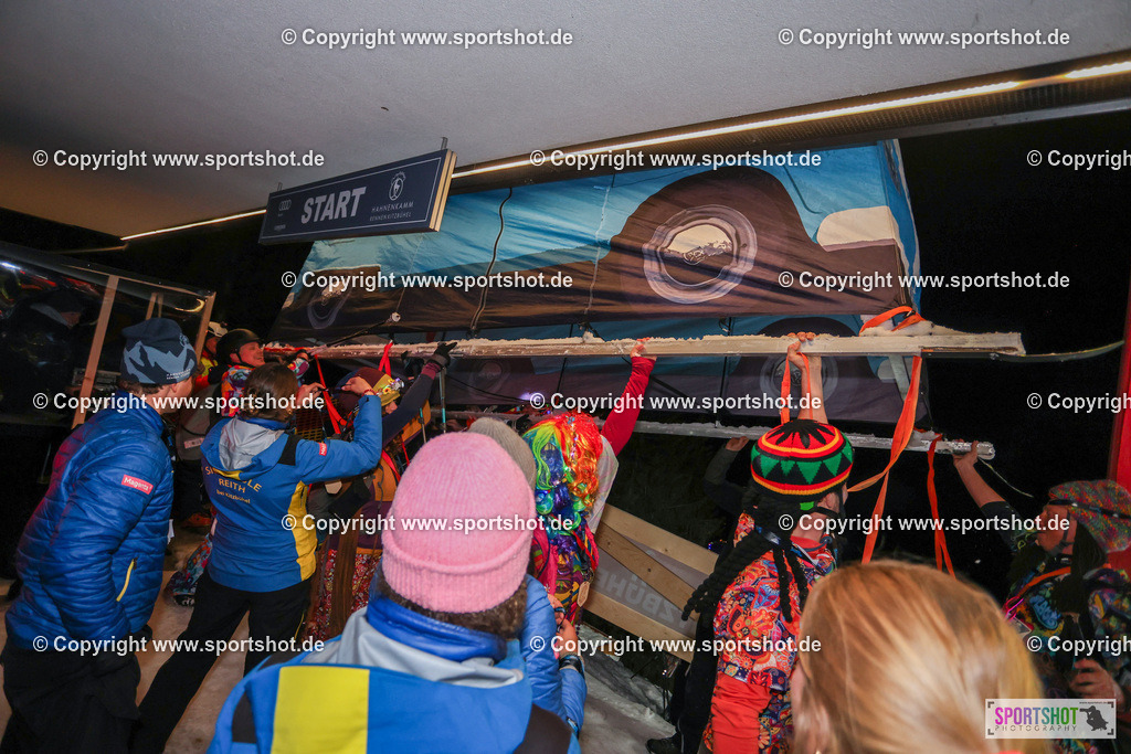 IMG_2835 | VerticalUp! #vertical_up_kitzbuehel #sportshot_your_pictrs #yourpictrs #dinafit #verticalup!2026