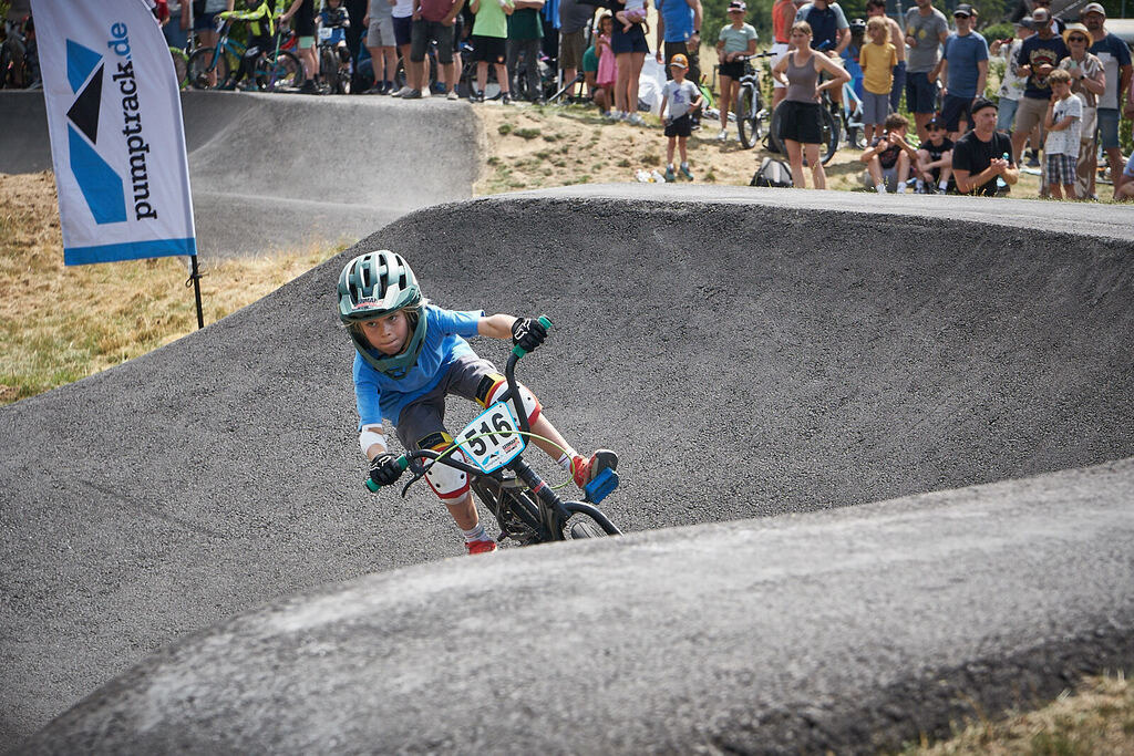 202506251-03 PM25 26@sebastiankopp | German Pumptrack Series - Realisiert mit Pictrs.com