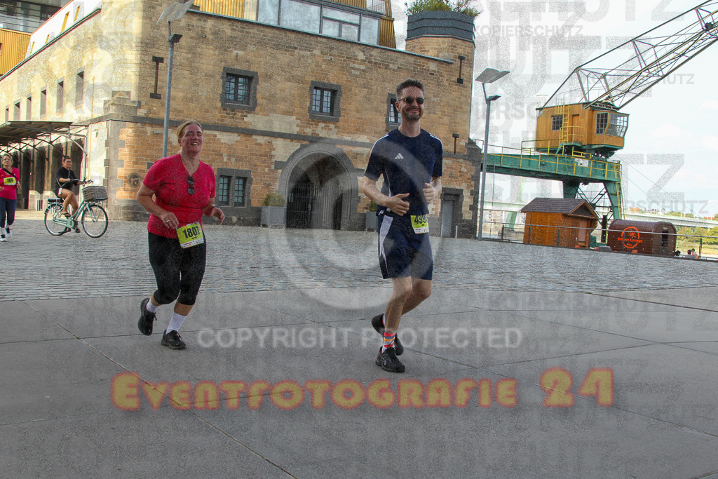 250920_1545_EV4_9538 | Sportfotografie im Rhein-Sieg Kreis, Köln, Bonn, NRW, Rheinland Pfalz, Hessen, etc. Unser Tätigkeitsfeld umfasst den Laufsport vom Volkslauf über den Marathon, Duathlon, Triathon bis zum Ultralauf wie Kölnpfad Ultra oder Schindertrail.