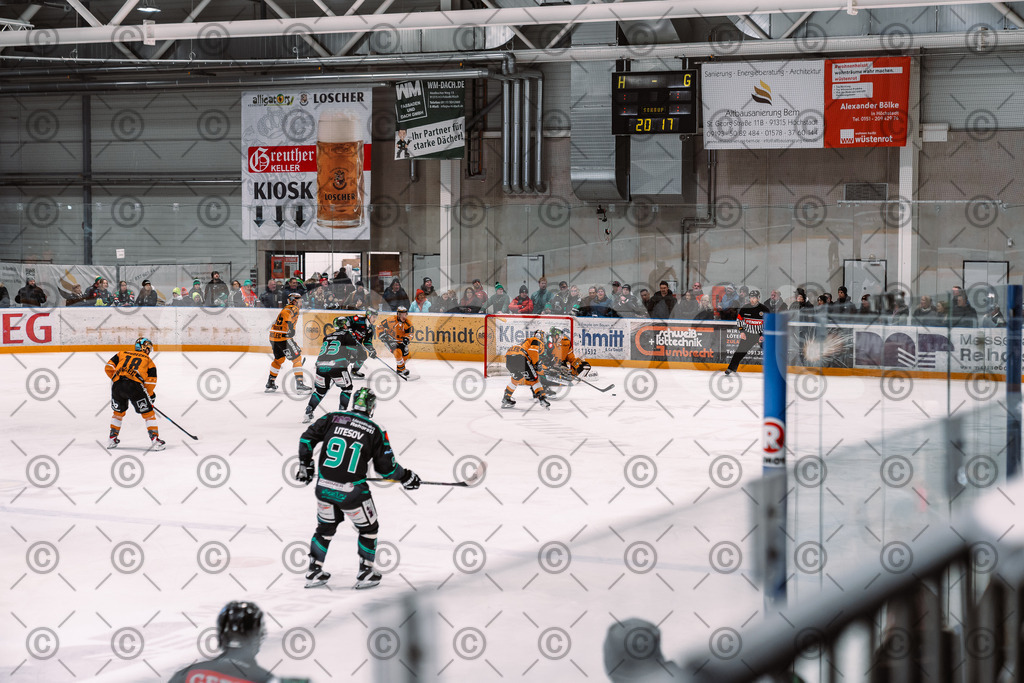 Alligators_vs_Fuessen_21.11.2025-043 | Höchstadt Alligators Fotogalerie: Eishockey-Action aus Franken. Professionelle Spielfotos, Portraits & Stadionbilder zum Download. Jetzt entdecken! - Realized with Pictrs.com