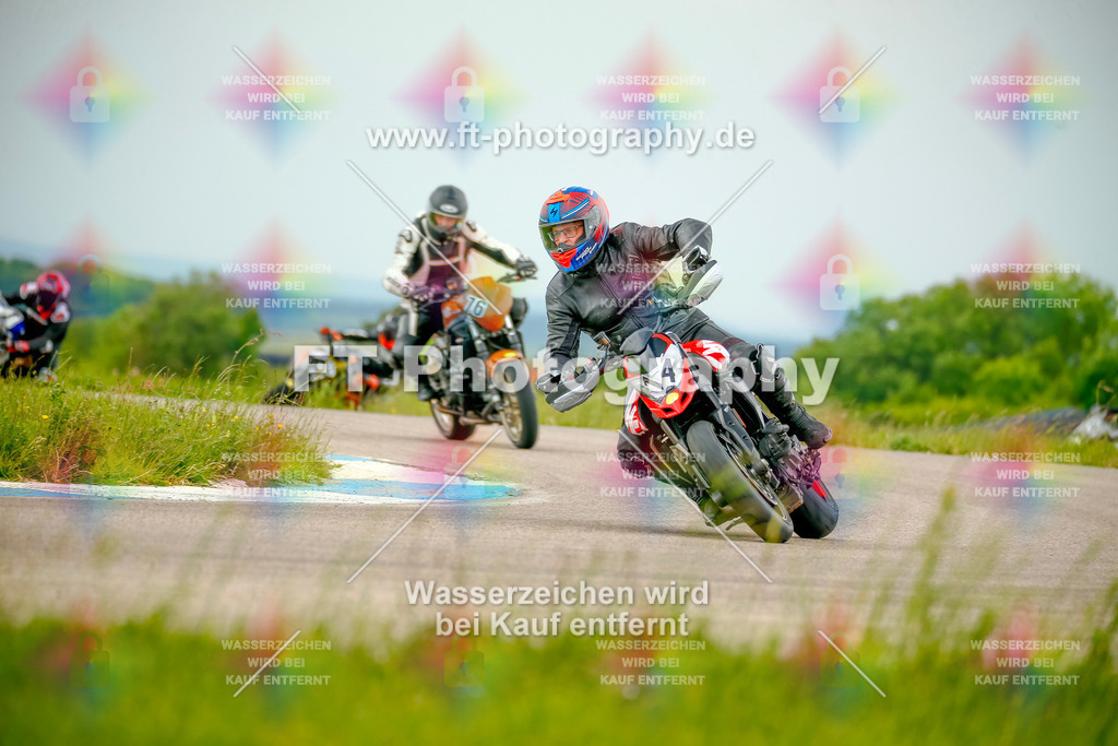 _MOT1946 | Hier findet Ihr Bilder von Touristenfahrten auf der Nürburgring Nordschleife oder von anderen Veranstaltungen die ich besucht habe. Viel Spass beim Durch Schauen 