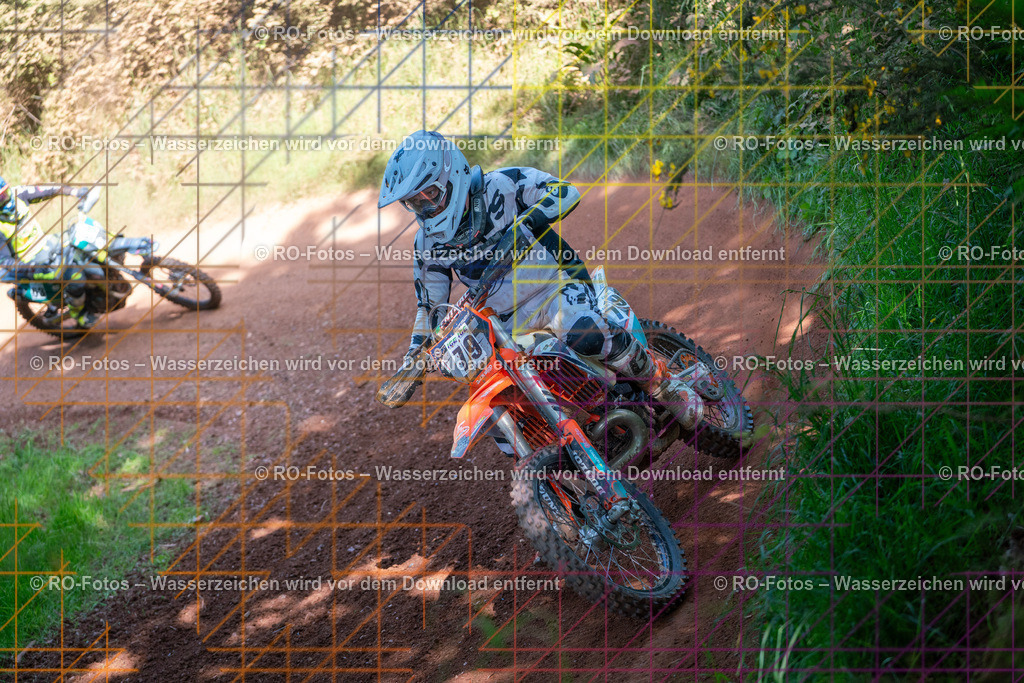 Wolfshausen 3 Lauf -822 | Sportfotografie von RO-Fotos: Motorsport, Motocross, Enduro, Laufveranstaltungen und Triathlon. Professionelle Fotos von Sportlern und Events. - Realisiert mit Pictrs.com