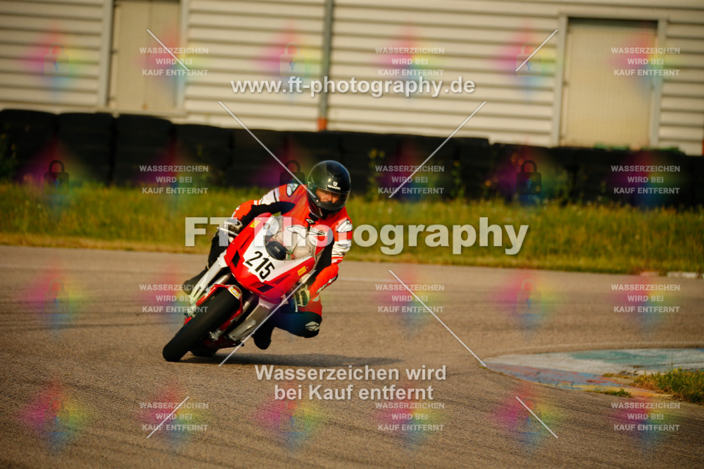 _MOT5137 | Hier findet Ihr Bilder von Touristenfahrten auf der Nürburgring Nordschleife oder von anderen Veranstaltungen die ich besucht habe. Viel Spass beim Durch Schauen 