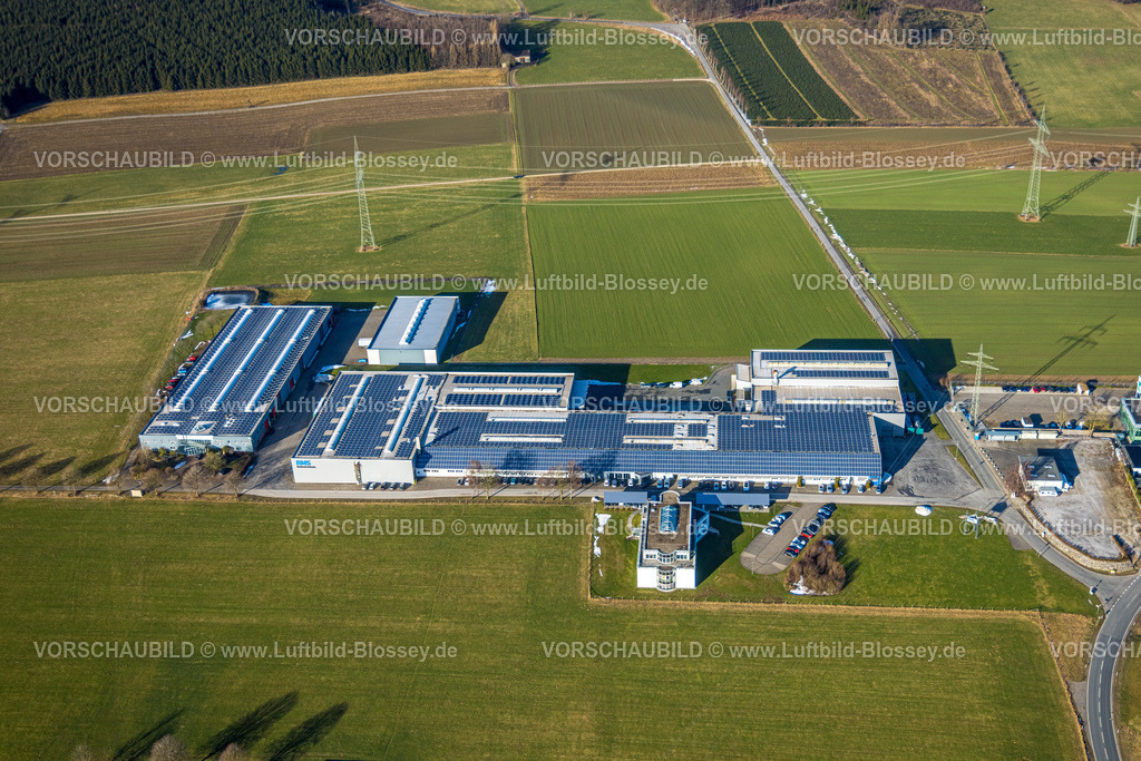 Brilon260104508 | Luftbild, Gewerbegebiet Alte Heeresstraße, Bürofläche Firmengelände mit Solardach, Altenbüren, Brilon, Sauerland, Nordrhein-Westfalen, Deutschland
