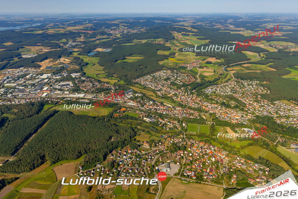 Das Luftbild zeigt :  Georgensgmünd - Die Luftaufnahme wurde 2024 vom UL-Flugzeug aus erstellt ( keine Drohne ) - Hochauflösende Luftaufnahme - Für grossformatige Ausdrucke geeignet. Die Geschenkidee !Mit Lizenz und Bildrechte bestellbar