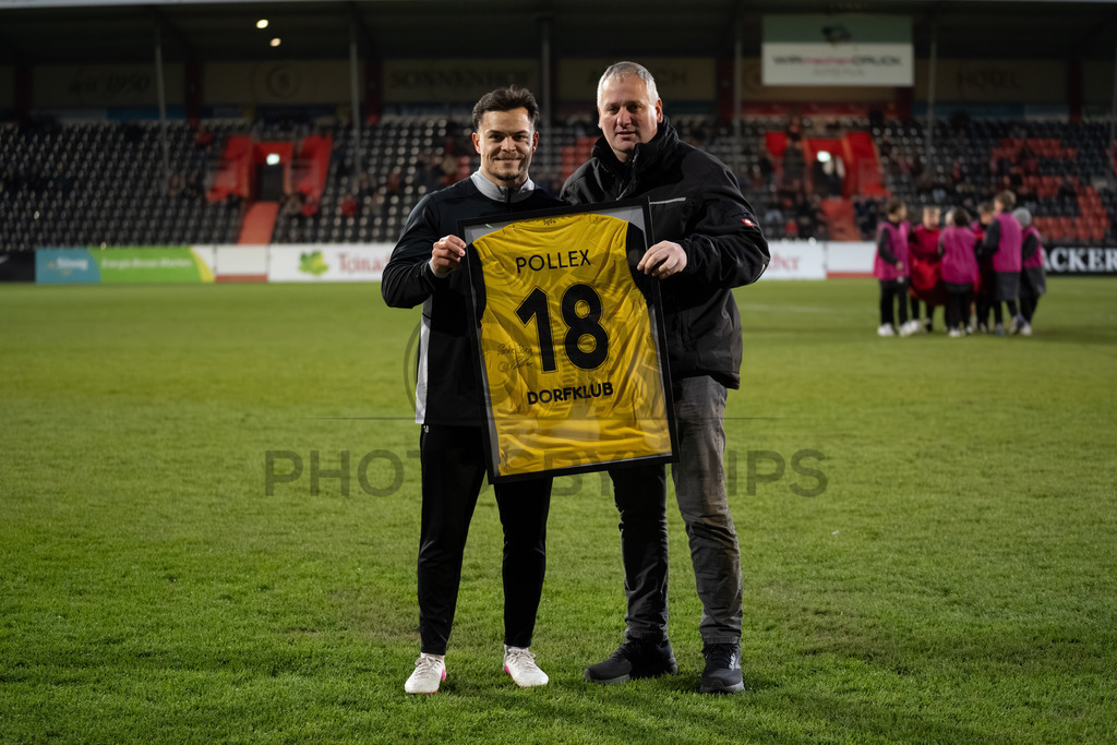 SG Sonnenhof Grossaspach vs. TSV Steinbach Haiger, Fussball, Regionalliga Suedwest, 25. Spieltag, 20.03.2026 | Niklas Pollex (SG Sonnenhof Großaspach, #18),SG Sonnenhof Grossaspach vs. TSV Steinbach Haiger, Fussball, Regionalliga Suedwest, 25. Spieltag, 20.03.2026Foto: photosbyphips/Philip Ziegler