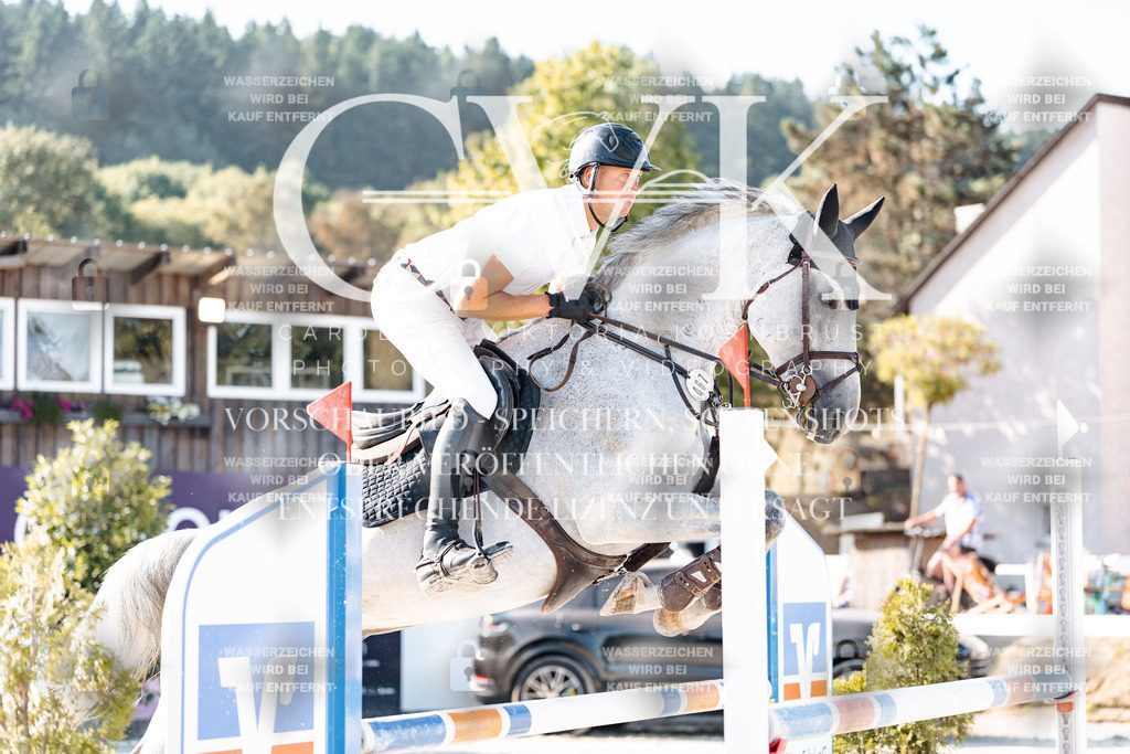CK904395 | Turnierfotografie Pferdefotografie Trier Rheinland-Pfalz Pferdesport Reitsport Tierfotografie Sportfotografie Pferdevideo Pferdevideografie Equestrianvideography equestrianphotography  - Realisiert mit Pictrs.com