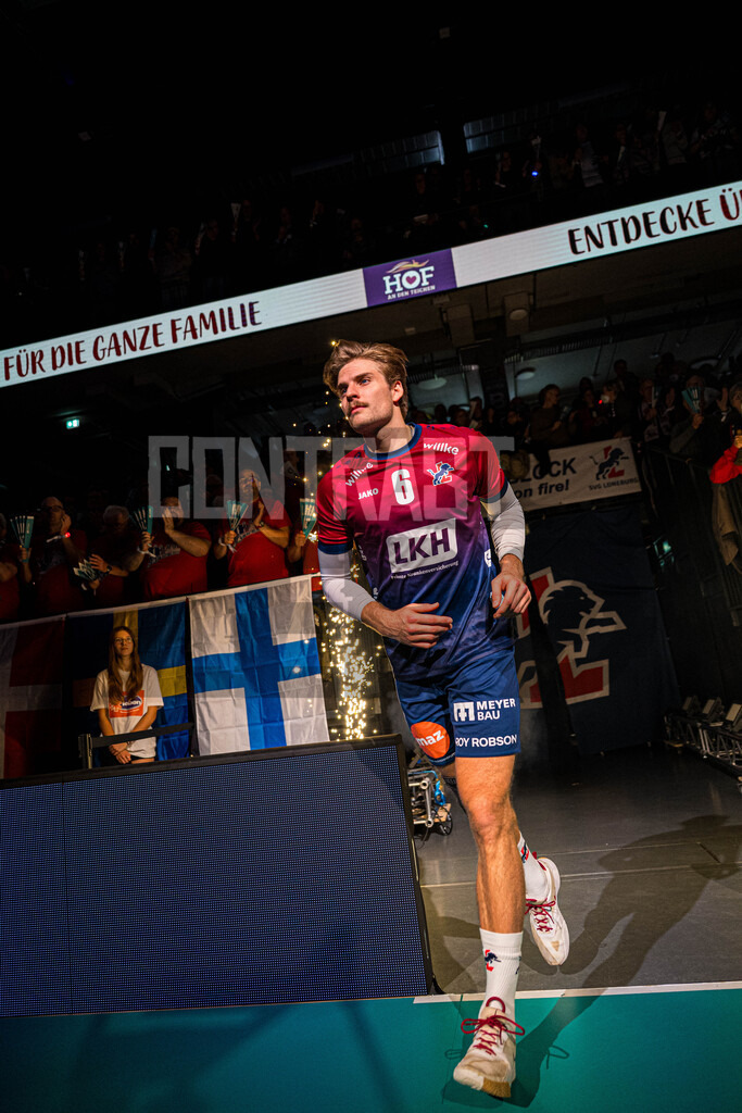 Volleyball I Herren I Saison 2025/2026 I Bundesliga I 5. Spieltag I SVG Lüneburg - VfB Friedrichshafen | CONTRAST ZERØ MEDIA - Realisiert mit Pictrs.com