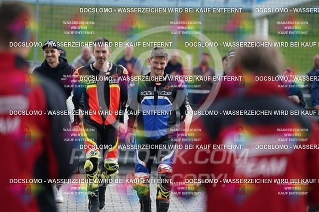 2024_05_25_PBK_27241 | Sportfotografie; SlowMotion; Video; Rennstrecke; Hafeneger; Speer; Racing; RSE; BMW; CBO; Trackday; Motorsportarena; Hockenheimring; Brno; Most; Barcelona; Valencia