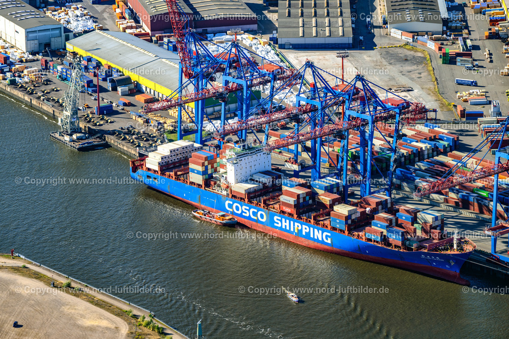 Hamburg_Tollerort_Cosco_Shipping_Containerschiff_ELS_6043250925 | HAMBURG 25.09.2025 Containerterminal Tollerort im Containerhafen des Überseehafen im Stadtteil Steinwerder in Hamburg. Weiterführende Informationen bei: Hamburger Hafen und Logistik Aktiengesellschaft,  Hamburger Wasserwerke GmbH. // Container Terminal Tollerort in the port of the international port in district Steinwerder in Hamburg . Further information at: Hamburger Hafen und Logistik Aktiengesellschaft,  Hamburger Wasserwerke GmbH. Foto: Martin Elsen