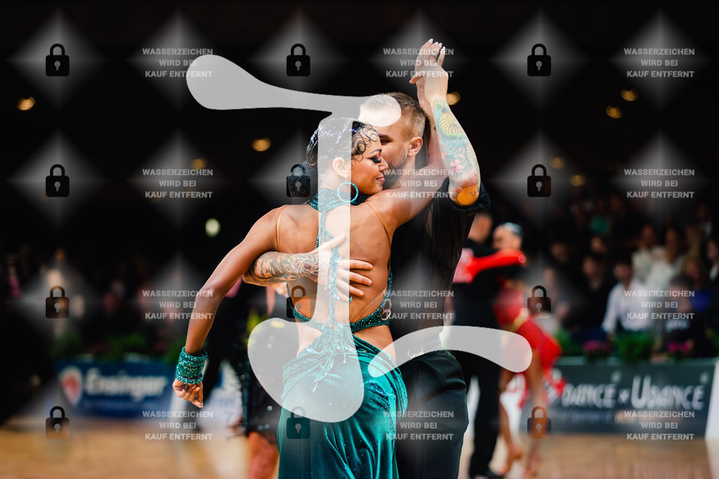 GOC 2025 - WDSF GrandSlam Latin 4th (96) Ionut Alexandru Miculescu _ Andra Pacurar (Romania)-2025-08-23-3390 | Webshop for digital downloads and prints of dance sport, event & show photographer Julian Link - Realisiert mit Pictrs.com