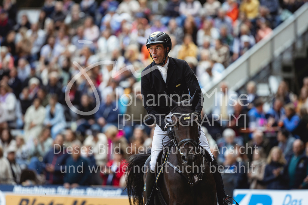 240915_OWLCh_GP-874 | Deine schönsten Turniermomente als professionelle Fotos! Entdecke hochwertige Pferdesport-Fotografie im Online-Shop. Jetzt Fotos finden & bestellen!