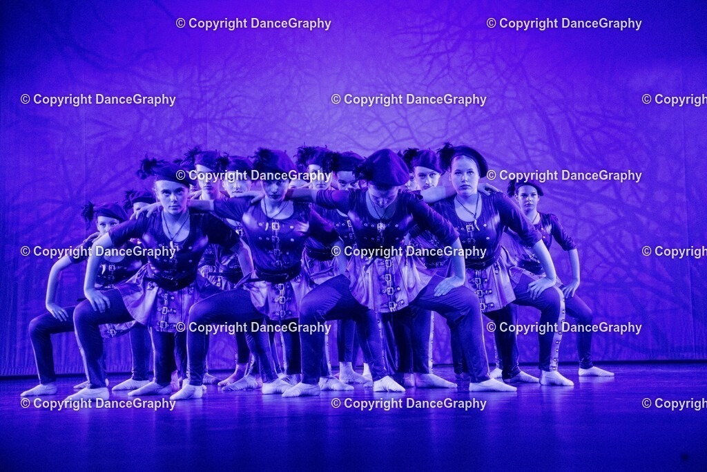 GPHY2710 | DanceGraphy - Realisiert mit Pictrs.com