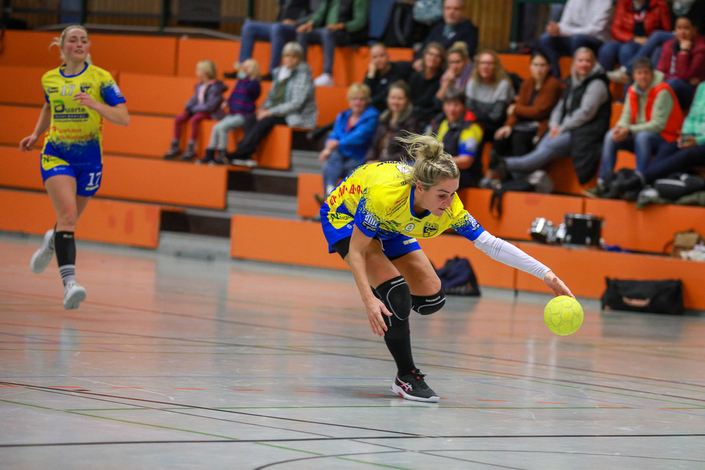 SVN_TvVoerde_021124_087 | Bildergalerie von Sport-Ereignissen aber auch von weiteren spannenden Dingen - nicht nur vom Niederrhein. In Anlehnung an den bekannten Spruch von Hanns Dieter Hüsch heißt das Motto: "Niederrhein ist überall".  - Realisiert mit Pictrs.com