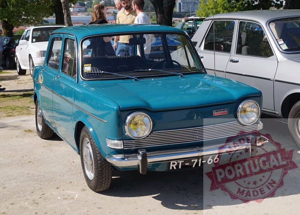Turquoise blue Simca 1000 classic car show | Simca 1000 sedan displayed at a vintage car gathering on a sunny day - Realized with Pictrs.com