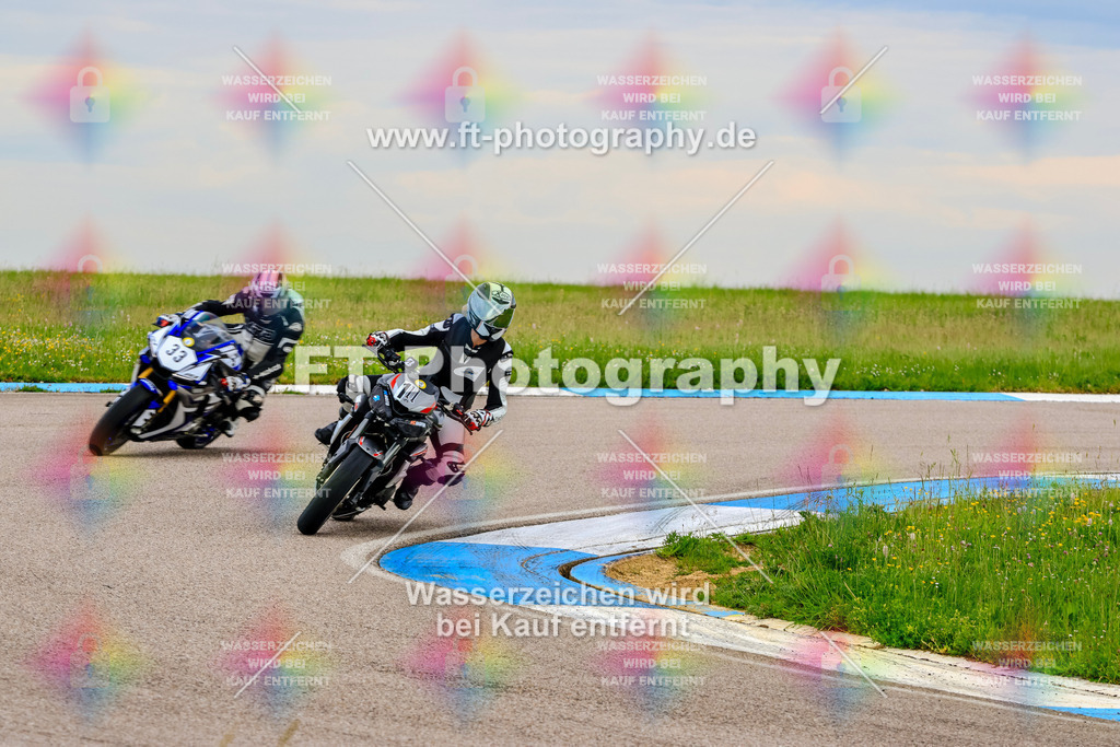 MotoTeam-1712 | Hier findet Ihr Bilder von Touristenfahrten auf der Nürburgring Nordschleife oder von anderen Veranstaltungen die ich besucht habe. Viel Spass beim Durch Schauen 