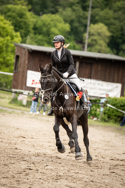 Bad_Meinberg_00332 | saradresslerfotografie - Realisiert mit Pictrs.com