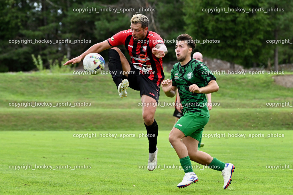 ATUS Nötsch vs. SC Landskron | #91 Christian Lussnig ATUS Nötsch, #19 Daniel Martinovic SC Landskron, ATUS Nötsch vs. SC Landskron, ATUS Nötsch vs. SC Landskron am 26.07.2025 in Nötsch (Dobratsch Arena), Austria, (Photo by Bernd Stefan)