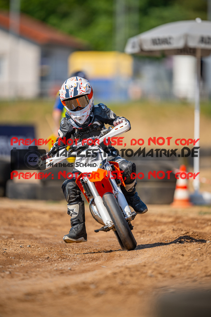 MaZZes-Fotomatrix-20260815-605265 | ROOKIES