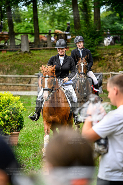 Bissendorfer Reitertage | Entdecke hochwertige Reitturnierfotos von Foto Oger. Professionell, emotional und authentisch – jetzt Lieblingsmomente im Shop bestellen. - Realisiert mit Pictrs.com