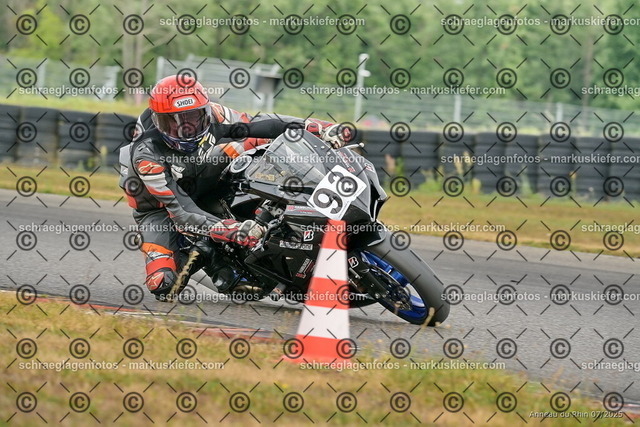 25bt05-0919 | markuskiefer.com - Realisiert mit Pictrs.com