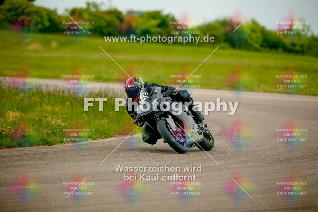 _MOT2581 | Hier findet Ihr Bilder von Touristenfahrten auf der Nürburgring Nordschleife oder von anderen Veranstaltungen die ich besucht habe. Viel Spass beim Durch Schauen 