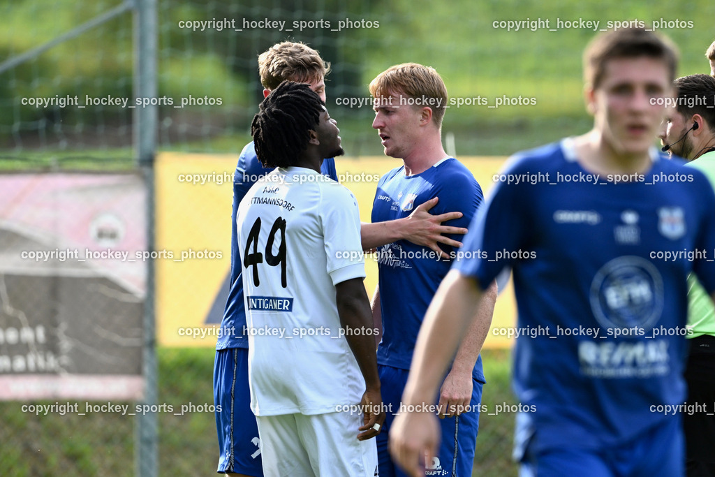 ASKÖ Köttmannsdorf vs. Union Matrei | #49 Confidence Eboigbe Osawe ASKÖ Köttmannsdorf, #33 Alexander Wibmer UNION Matrei, ASKÖ Köttmannsdorf vs. Union Matrei, ASKÖ Köttmannsdorf vs. Union Matrei am 13.09.2025 in Köttmannsdorf (Sportplatz Köttmannsdorf), Austria, (Photo by Bernd Stefan)