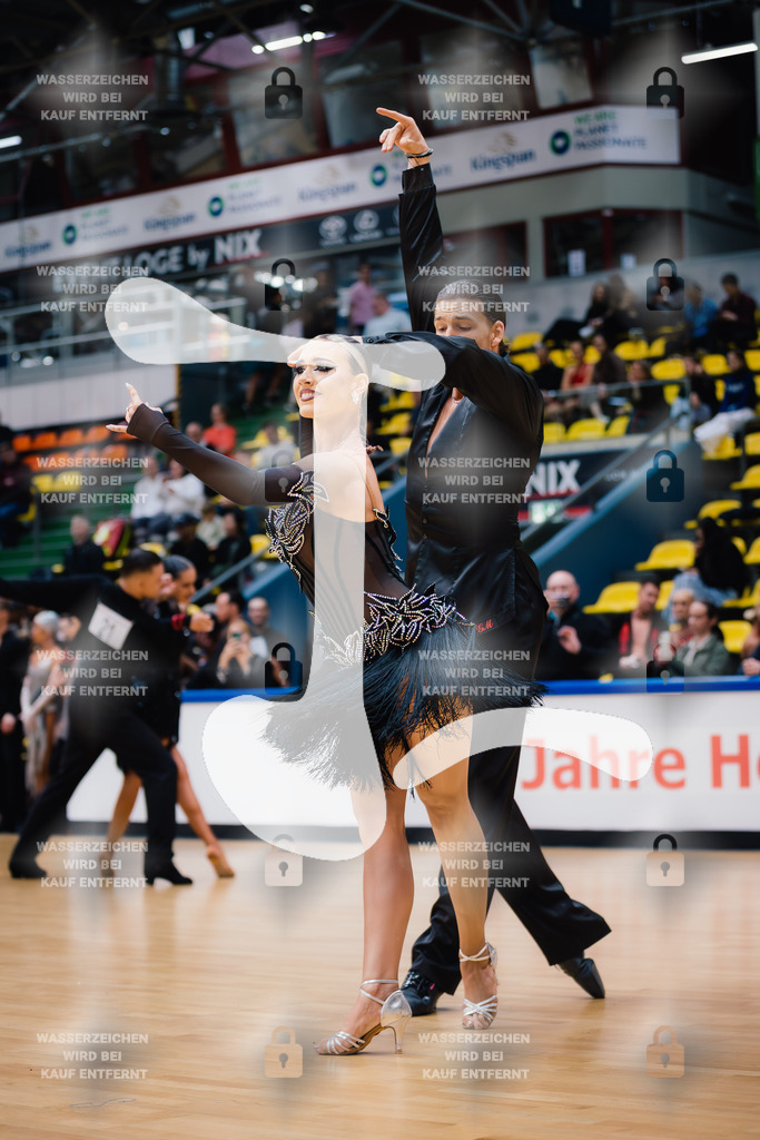 Hessen Tanzt WDSF International Open Latin 11th (43) Justin Lauer _ Rita Schumichin (TSC Saltatio Neustadt im TV 1860 Mußbach)-2025-05-18-3646 | Webshop for digital downloads and prints of dance sport, event & show photographer Julian Link - Realisiert mit Pictrs.com