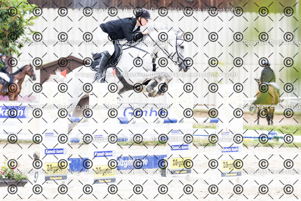 CL5A9630 | Emilia Reinking Fotografie - Realisiert mit Pictrs.com