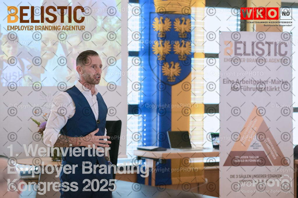 082_202509_EmployerBranding_NZ6_9845 | proPHOTO - Realisiert mit Pictrs.com