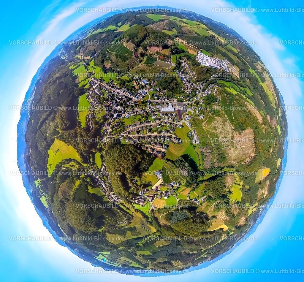 Lennestadt230990337Oedingen | Luftbild, Ortsansicht Ortsteil Oedingen, Waldschäden, Erdkugel, Fisheye Aufnahme, Fischaugen Aufnahme, 360 Grad Aufnahme, tiny world, Oedingen, Lennestadt, Sauerland, Nordrhein-Westfalen, Deutschland