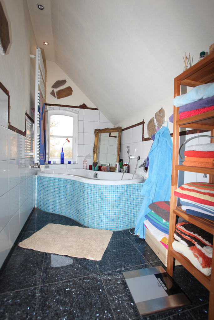 Am Schloß 054 | Foto, Video, Fotografie, Videografie, Fotobox, DJ, Discjockey, Musik, Musikbox, Veranstaltung, Photobooth, Amazon, Ebay, Buchtipp, Bestseller, Autor, Verlag, Buch, Wesel, Hamminkeln, NRW, Dinslaken, Rees, Drohne, Hochzeit, Party, Fotobox, Wesel, Fotograf