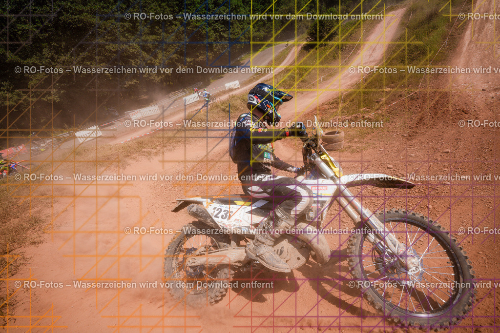 5 Lauf Schlüchtern IGE 2026-538 | Sportfotografie von RO-Fotos: Motorsport, Motocross, Enduro, Laufveranstaltungen und Triathlon. Professionelle Fotos von Sportlern und Events. - Realisiert mit Pictrs.com