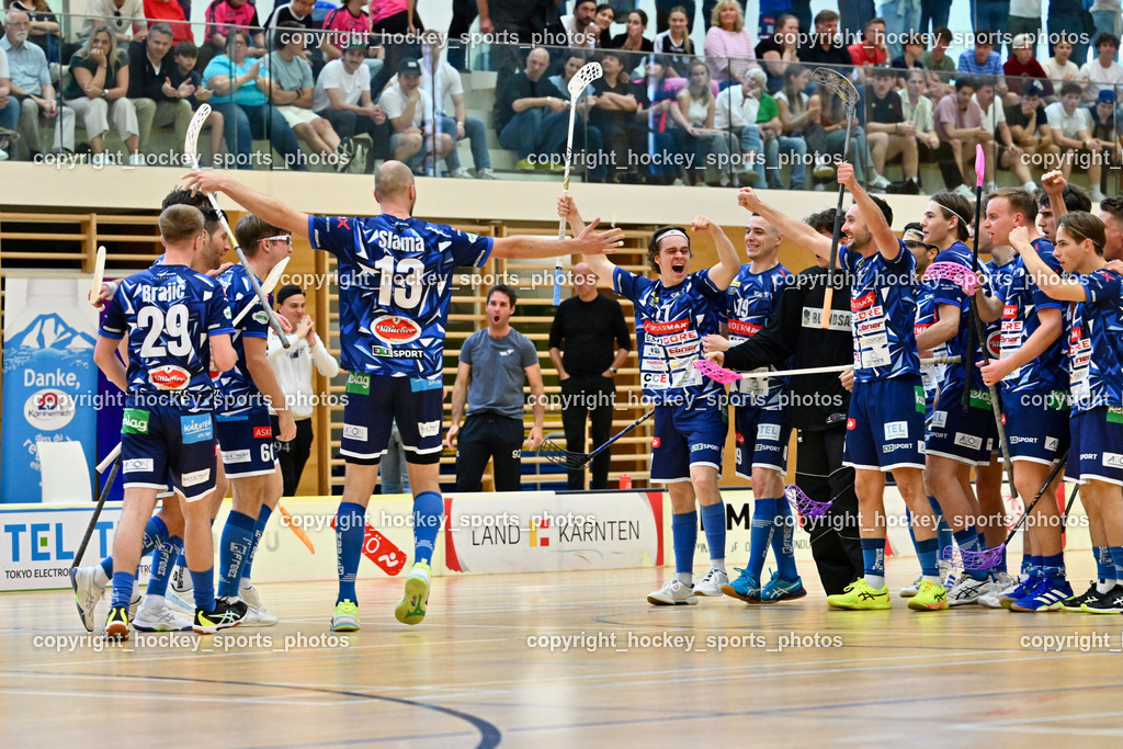 VSV Unihockey vs. Wiener Floorball Verein | Jubel VSV Unihockey Mannschaft, VSV Unihockey vs. Wiener Floorball Verein, VSV Unihockey vs. Wiener Floorball Verein am 18.05.2025 in Villach (Ballspielhalle St. Martin), Austria, (Photo by Bernd Stefan)
