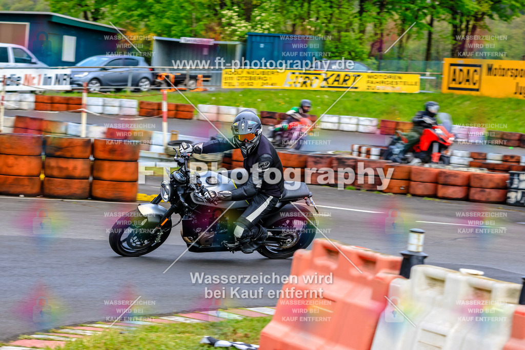 _OTO3096 | Hier findet Ihr Bilder von Touristenfahrten auf der Nürburgring Nordschleife oder von anderen Veranstaltungen die ich besucht habe. Viel Spass beim Durch Schauen 