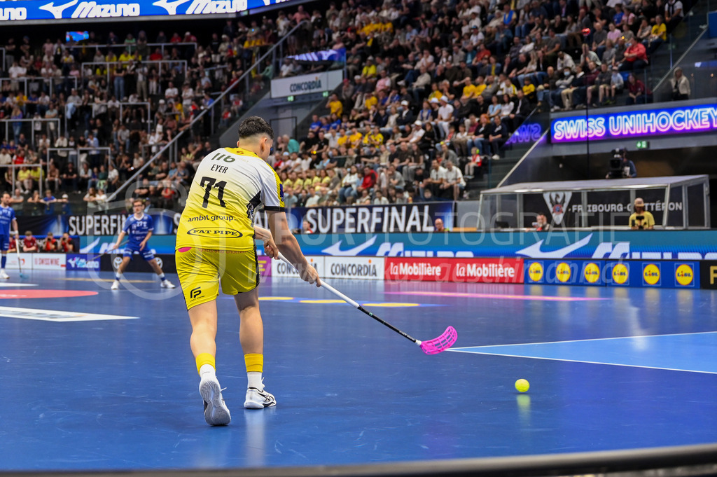 Zug United - HC Rychenberg - 25. April 2026 | Marco Eyer (#71 HC Rychenberg Winterthur) am L-UPL Superfinal-Spiel zwischen Zug United und HC Rychenberg am 25. April 2026 in der BCF Arena, Fribourg, Schweiz.Bild: Sportfotografie Markus Aeschimann | www.markus-aeschimann.ch - Realisiert mit Pictrs.com
