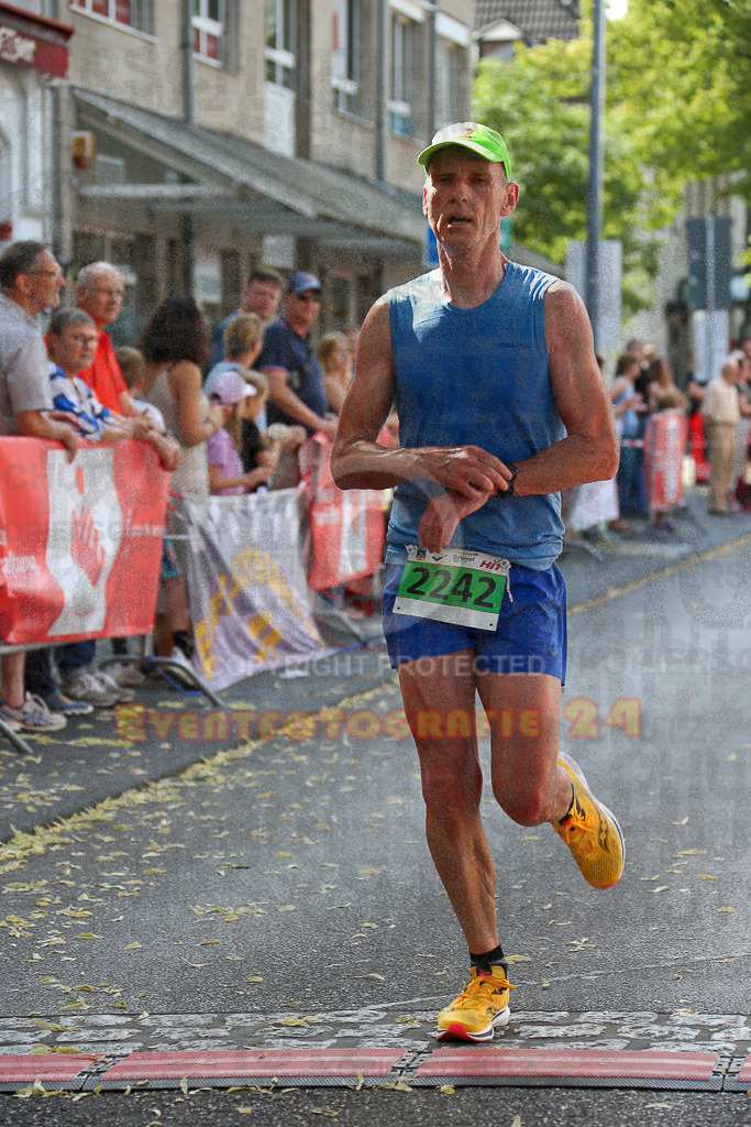 220625_1642_EX1_4888 | Sportfotografie im Rhein-Sieg Kreis, Köln, Bonn, NRW, Rheinland Pfalz, Hessen, etc. Unser Tätigkeitsfeld umfasst den Laufsport vom Volkslauf über den Marathon, Duathlon, Triathon bis zum Ultralauf wie Kölnpfad Ultra oder Schindertrail.